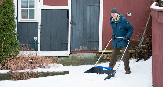 10 safety tips for snow shoveling - Masi Nova Max  snow pusher shovel - no lifting. safe on the back